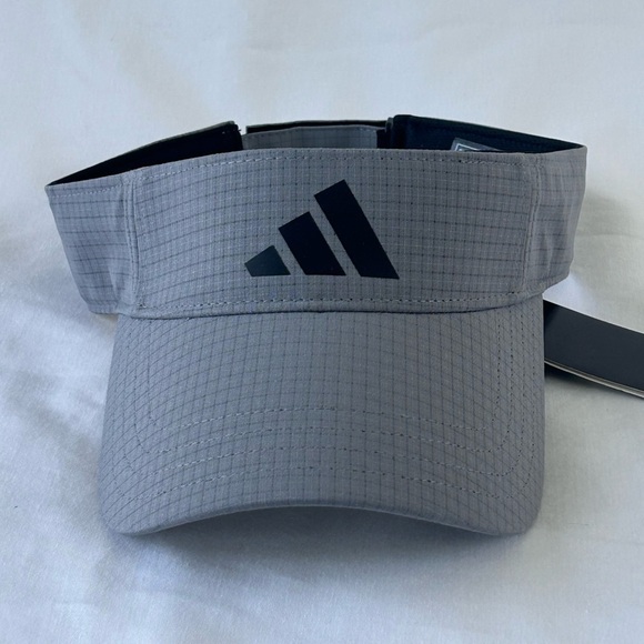 Mens Adidas Golf Tour Pre-Curved Visor Hat Grey #HT3331 Strapback Adjustable NWT - Picture 1 of 10